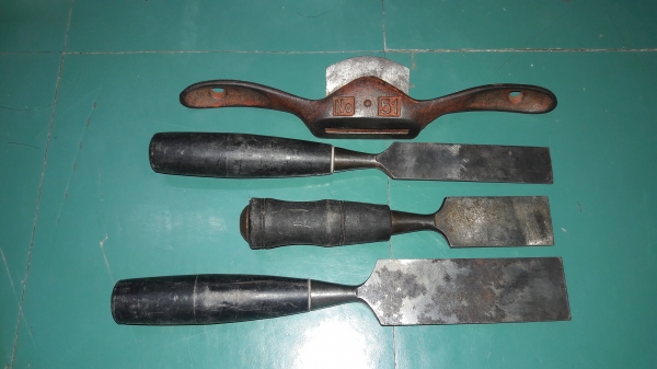 ขายชุดสิ่วSTANLEY1", 1 1/4", 1 1/2" และกบผีเสื้อเยอรมัน งานไม้มือสองสภาพดี