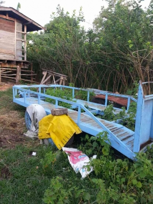 DC 60 พลัด ปี 53 ุ + เทเลอร์ ราคา 200000 บาท ( ดูรถก่อนต่อ ) ดูรถทีอ.อุทมพรพิสัย จ.ศรีสะเกษ ด่วน one 2 098 668-3479 dtac 094 283-9369 สิทธิ์ คับ