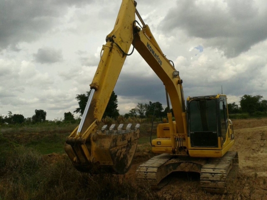 แบคโฮ KOMATSU PC130 มีเล่มทะเบียน ชั่วโมงการทำงาน 5,000กว่าชั่วโมง แบคโฮ KOMATSU PC130 มีเล่มทะเบียน ชั่วโมงการทำงาน 5,000กว่าชั่วโมง