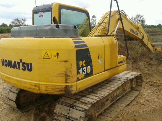 แบคโฮ KOMATSU PC130 มีเล่มทะเบียน ชั่วโมงการทำงาน 5,000กว่าชั่วโมง แบคโฮ KOMATSU PC130 มีเล่มทะเบียน ชั่วโมงการทำงาน 5,000กว่าชั่วโมง