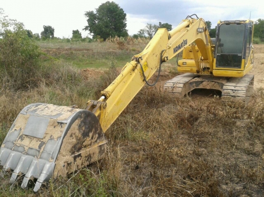 แบคโฮ KOMATSU PC130 มีเล่มทะเบียน ชั่วโมงการทำงาน 5,000กว่าชั่วโมง แบคโฮ KOMATSU PC130 มีเล่มทะเบียน ชั่วโมงการทำงาน 5,000กว่าชั่วโมง