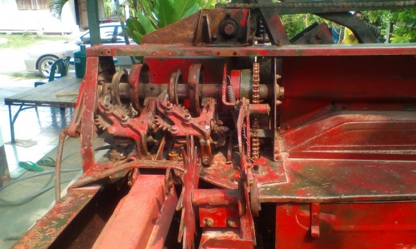 รถอัดฟางยีห้อ KMT 1600 S พร้อมใช้ ราคา เบาฯฯ 85000 บาท วันทูคอล 098 668-3479 dtac 094 283-9369 สิทธิ์คับ รถอัดฟางยีห้อ KMT 1600 S พร้อมใช้ ราคา เบาฯฯ 85000 บาท วันทูคอล 098 668-3479 dtac 094 283-9369 สิทธิ์คับ