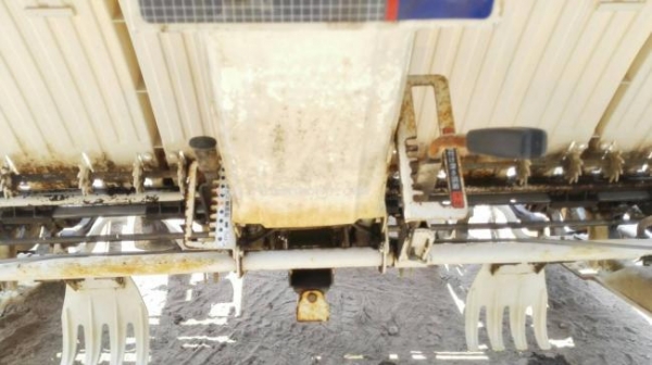 ราคา 28,000 บาท รถปลูกข้าวดำนาเดินตาม KUBOTA รุ่น S145HDS รหัสสินค้า 81004761 ติดต่อ 081-8283376  www.nihonmono.com