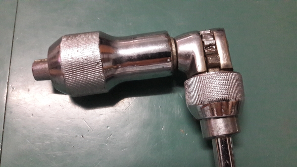 ขายสว่านข้อเสืองานเก่ารัสเซีย Made in Russia.ใหม่เก่าเก็บมือจับเป็นไม้