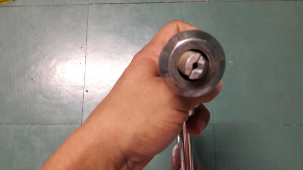 ขายสว่านข้อเสืองานเก่ารัสเซีย Made in Russia.ใหม่เก่าเก็บมือจับเป็นไม้