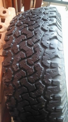 ฝากขายยางBf 265/70/16 ปี 11 จำนวน 2 เส้นสภาพดอกสวยๆ ขายเส้นละ 900 บาท