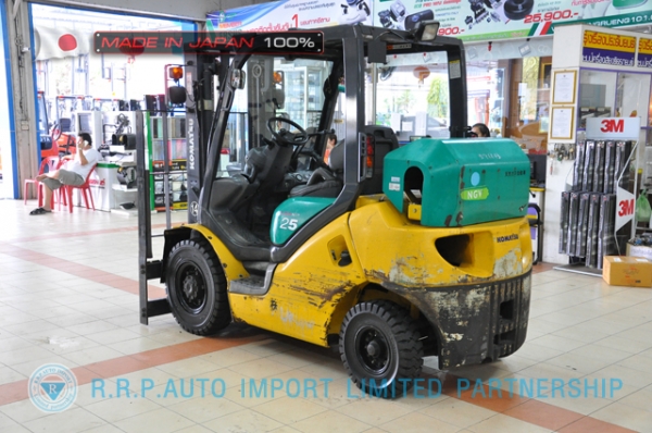 ขายรถโฟล์คลิฟท์มือสอง KOMATSU รุ่น FG25LT-15-571613 นำเข้าจากประเทศญี่ปุ่น 100\% ไม่เคยใช้งานในไทย