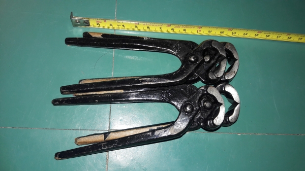 ขายคีมตัดลวดตราเพชรแพ็ค4ตัว ขนาด5นิ้วงานใหม่เก่าเก็บ