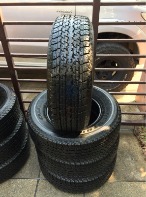 ยาง Bridgestone 245 70 16 ปลายปี16 รอบนี้มีมาแค่2ชุด ดอกเต็ม เนื้อนิ่มๆ ใช้ยาว ราคาไม่แพง
