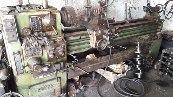 ขายกลึง8ฟุตยุโรป3เพลาเปิดคอม้าได้พร้อมใช้ราคาไม่แพงครับ