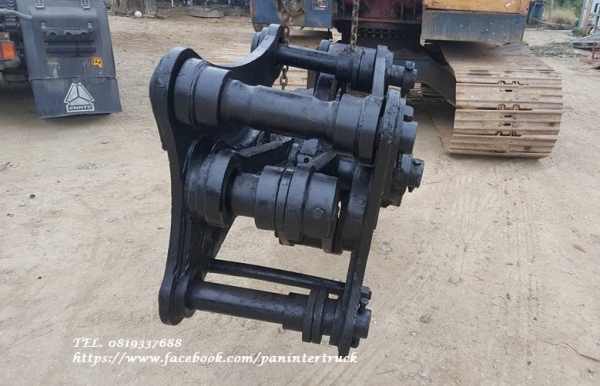 FROM JAPANตัวคีบปากหนีบไม้ GRAPPLE-YUTANI**สำหรับรถขุดไซค์ 200 /สวมบูทสลัก 80 มิล/ ราคาเพียง 38,500 บาท สนใจติดต่อ 0819337688