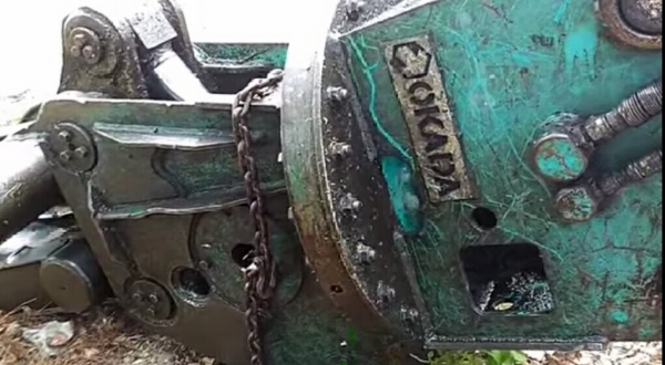 ขาย หัวคีบเหล็ก หมุนได้ 360° ขาย หัวคีบเหล็ก หมุนได้ 360°