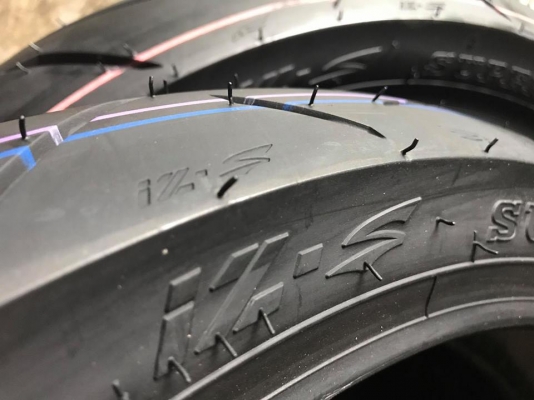 ยางใหม่ 120/70/17-160/60/17 ปี 17 ทุกเส้น คู่ละ 4750 บาท