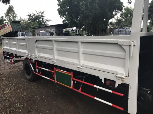 ขาย6ล้อISUZU NQR175แรงม้า ยูโร3จดปี55กระบะเหล็กยาว5.6เมตร เจ้าของมือแรกป้ายแดง