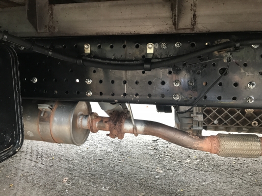 ขาย6ล้อISUZU NQR175แรงม้า ยูโร3จดปี55กระบะเหล็กยาว5.6เมตร เจ้าของมือแรกป้ายแดง