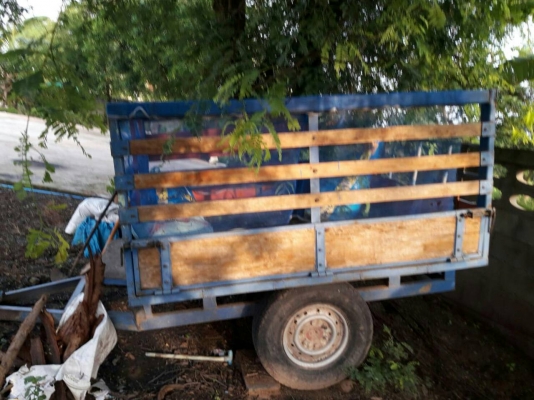 รถไถ 36 แรงปี  55 อุปกร 5 อย่าง   ซ. ม  600  นิด ฯฯ  ป้ายแดง มือเดียว   ราคาเบาฯฯ  330000   บาท  ดุรถที จ.ร้อยเอ็ด คับ   098 668-3479  094 283-9369 สิทธิ์