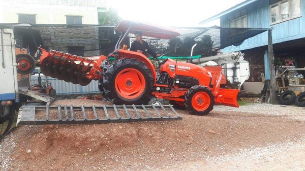 รถเข้าใหม่#ปัญญาแทรคเตอร์..จัดมาให้ครับ ด่วน 395,000 บาท.คูโบต้าL4708ใบมีดคานล่าง พร้อม ผานพรวน6&times;24สีเดิมๆ สภาพเดิมๆ พร้อมใช้ เล่มทะเบียนพร้อม