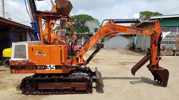 ขายด่วนรถแบคโฮKUBOTAคูโบต้าKH35เทียบเท่าPC35เครื่องดีปั่มแรงรถนอกเพิ่งนำเข้ามาใหม่ยังไม่เคยใช้งานในเมืองไทยเลย ขายด่วนรถแบคโฮKUBOTAคูโบต้าKH35เทียบเท่าPC35เครื่องดีปั่มแรงรถนอกเพิ่งนำเข้ามาใหม่ยังไม่เคยใช้งานในเมืองไทยเลย
