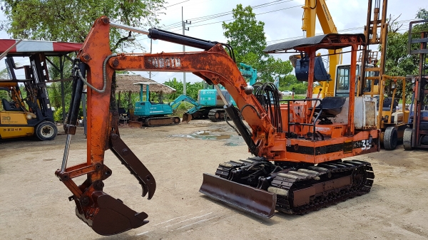 ขายด่วนรถแบคโฮKUBOTAคูโบต้าKH35เทียบเท่าPC35เครื่องดีปั่มแรงรถนอกเพิ่งนำเข้ามาใหม่ยังไม่เคยใช้งานในเมืองไทยเลย ขายด่วนรถแบคโฮKUBOTAคูโบต้าKH35เทียบเท่าPC35เครื่องดีปั่มแรงรถนอกเพิ่งนำเข้ามาใหม่ยังไม่เคยใช้งานในเมืองไทยเลย