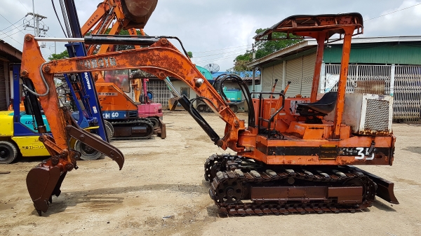 ขายด่วนรถแบคโฮKUBOTAคูโบต้าKH35เทียบเท่าPC35เครื่องดีปั่มแรงรถนอกเพิ่งนำเข้ามาใหม่ยังไม่เคยใช้งานในเมืองไทยเลย