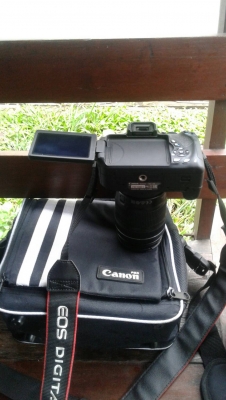 cannonสภาพไหม่ รุ่นEOS700D เลนส์ 18-135mm ประกันยังเหลืออิก2ปีกว่า cannonสภาพไหม่ รุ่นEOS700D เลนส์ 18-135mm ประกันยังเหลืออิก2ปีกว่า