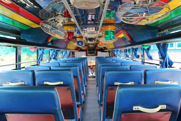 ขายรถบัสพัดลม จ.นครนายก