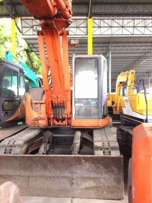 HITACHI EX 135-UR รถนอกญี่ปุ่นไม่เคยใช้งานในไทย