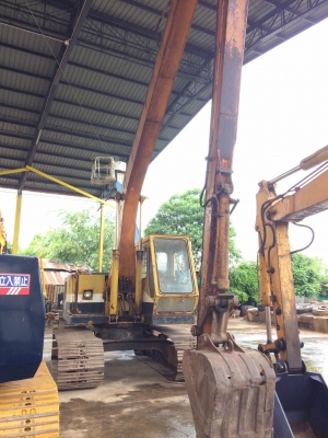 KOMATSU PC 120-1 ราคา 650000 บาท รถแบคโฮบูมยาวสภาพดี
