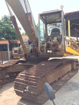 KOMATSU PC 200-5 ราคา 450000 บาท ขายตามสภาพ