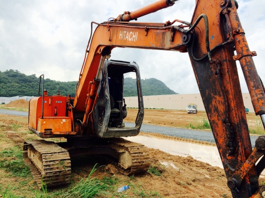 แบคโฮpc60 แบคโฮpc60