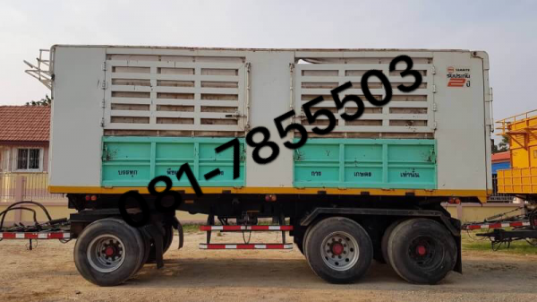 ขาย ลูกพ่วงสามมิตรสามเพลาดั้ม ปี 55 สูง 2.20 เมตร กว้าง  2.40 เมตรยาว 6.80 เมตร สภาพสวย พร้อมใช้งาน เอกสารพร้อมโอน สนใจติดต่อเรา ดำสุโขทัย โทร 081-7855503 , 089-7087998 หรือเยี่ยมชมเว็ปไซได้ที่ www.dum-sukhothai.com เรายินดีให้บริการค่ะขาย ลูกพ่วงสามมิตรส