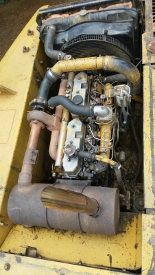 แบคโฮ CAT 320 มีเล่มทะเบียน