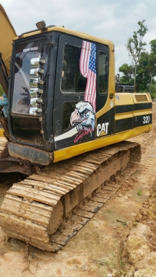 แบคโฮ CAT 320 มีเล่มทะเบียน