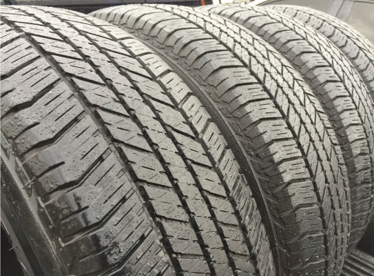 ยาง Bridgestone 265 65 17 ปี15 ดอกเต็ม เนื้อนิ่มๆ ใช้ยาว ราคาไม่แพง ยาง Bridgestone 265 65 17 ปี15 ดอกเต็ม เนื้อนิ่มๆ ใช้ยาว ราคาไม่แพง
