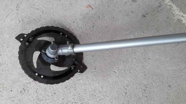 เครื่องตัดหญ้า Robin NB351 เครื่องตัดหญ้า Robin NB351