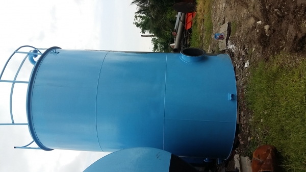 ขาย ถังน้ำ ถังน้ำมัน 27000 ลิตร หนา 6 มิล ทรงยืน สภาพสวย พร้อมใช้งานได้ค่ะ