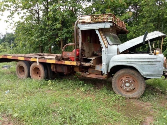 ISUZU หัวยาว 1 เพลา 105,000 บาท คัชชีสวย เครื่อง 6BB1-145 แรง ไม่มีเล่ม  รถอยู่ จ.สกลนคร.  โทร&amp;ไอดีไลน์ 0610710295