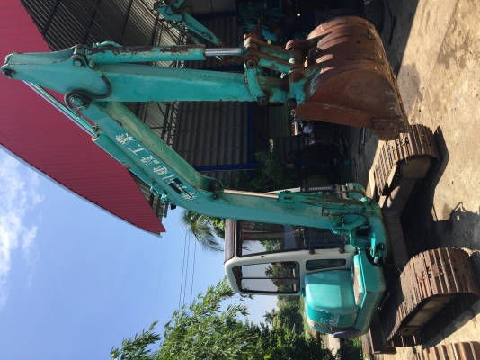 ขายค่ะ รถขุดนำเข้าจากญี่ปุ่นแท้  KOMATSU PC45-1 มีเก๋ง  ปั้มนิ้ว