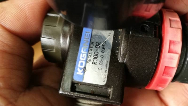 ขายด่วนคู่ละ 400 บ. ส่งฟรี 083-2000058 LINE ID: line832923 air regulator เครื่องควบคุมและปรับแรงดันยี่ห้อ KOGANEI ที่ต่อออกจากป๊ัมลมเพื่อนำไปใช้งาน ทนแรงดันได้ถึง 0.05 - 0.83 MPa ใช้กับถังลมทั่วไปได้เลย(มีหลายชุด) ขายด่วนคู่ละ 400 บ. ส่งฟรี 083-2000058 LINE ID: line832923 air regulator เครื่องควบคุมและปรับแรงดันยี่ห้อ KOGANEI ที่ต่อออกจากป๊ัมลมเพื่อนำไปใช้งาน ทนแรงดันได้ถึง 0.05 - 0.83 MPa ใช้กับถังลมทั่วไปได้เลย(มีหลายชุด)