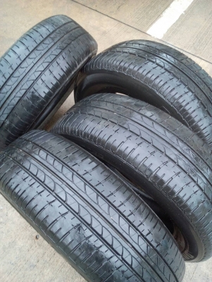 185/65R15  BRIDGESTONE B250 ชุด 4 เส้น  tel. 081-427-3941