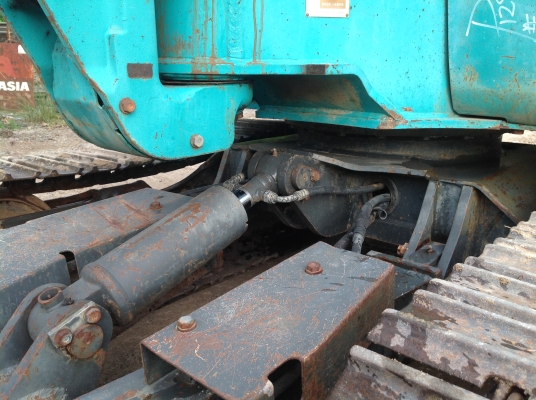 ขายรถขุด komatsu pc35r-8 เก่านอก