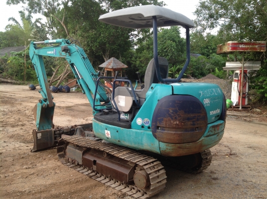 ขายรถขุด komatsu pc35r-8 เก่านอก