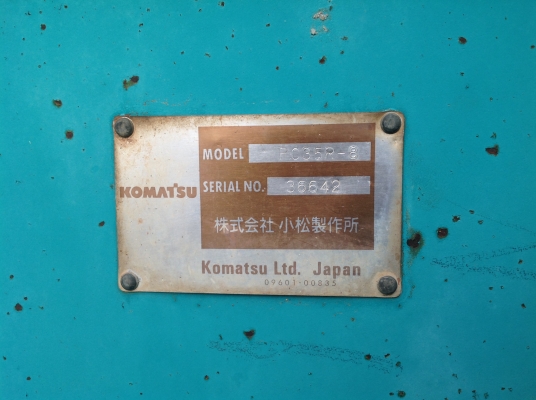 ขายรถขุด komatsu pc35r-8 เก่านอก