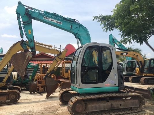 ขายค่ะ รถขุดขนาด 6 ตัน หลายรุ่น หลายคัน Komatsu PC60-6 ,PC60-7, Kobelco SK 60-2,SK60-3,SK60SR