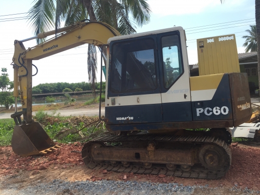 ขายค่ะ รถขุดขนาด 6 ตัน หลายรุ่น หลายคัน Komatsu PC60-6 ,PC60-7, Kobelco SK 60-2,SK60-3,SK60SR