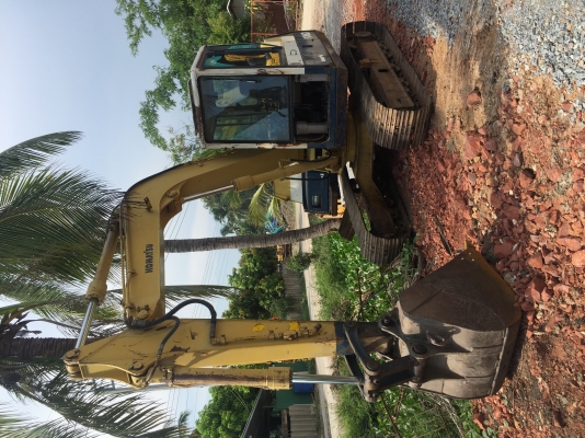 ขายค่ะ รถขุดขนาด 6 ตัน หลายรุ่น หลายคัน Komatsu PC60-6 ,PC60-7, Kobelco SK 60-2,SK60-3,SK60SR
