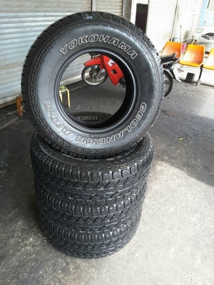 Yokohama AT 265-70-16 สิ้นปี14 สภาพสวยๆ 1ชุด