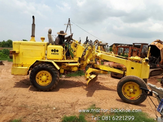ขาย รถเกรดดิน เกรดเดอร์ KOMATSU GD22 ราคาถูกๆ เก่าญี่ปุ่น เครื่องดีเซล 4 สูบ