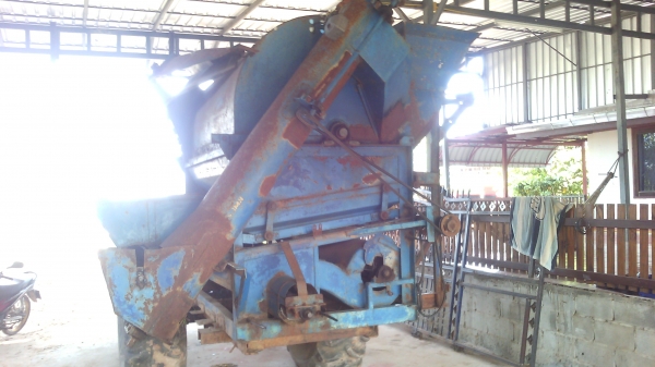 ขายเครื่องนวดข้าว+ถั่ว ขายเครื่องนวดข้าว+ถั่ว