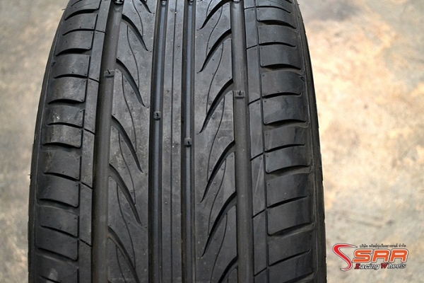 DELINTE D7 235/55R18 เส้นละ 3,900 บาท DELINTE D7 235/55R18 เส้นละ 3,900 บาท